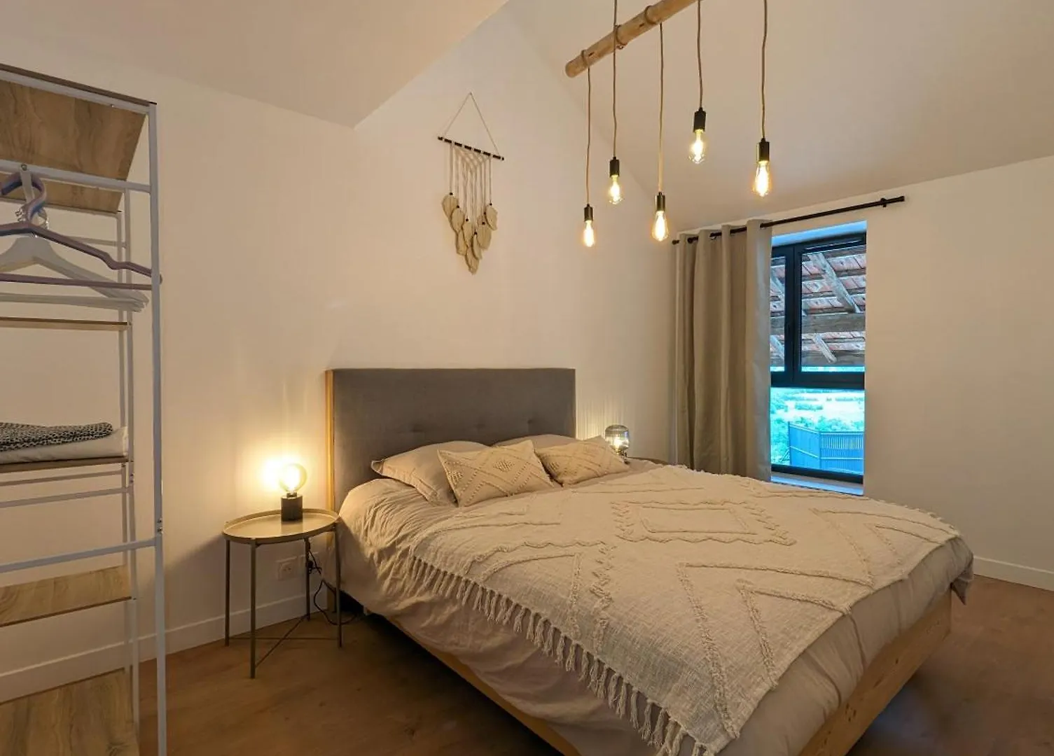 Appartement T3 Neuf Au Calme Avec Vue Sur Les Montagnes à Chanaz France