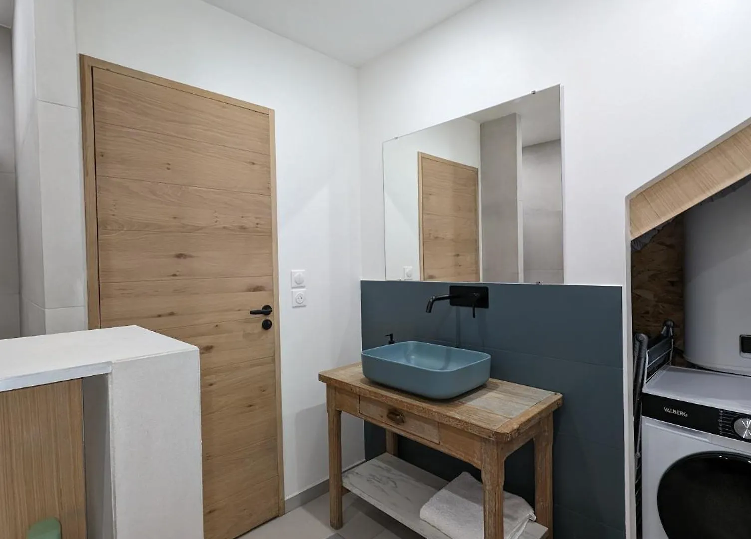 Appartement T3 Neuf Au Calme Avec Vue Sur Les Montagnes à Chanaz