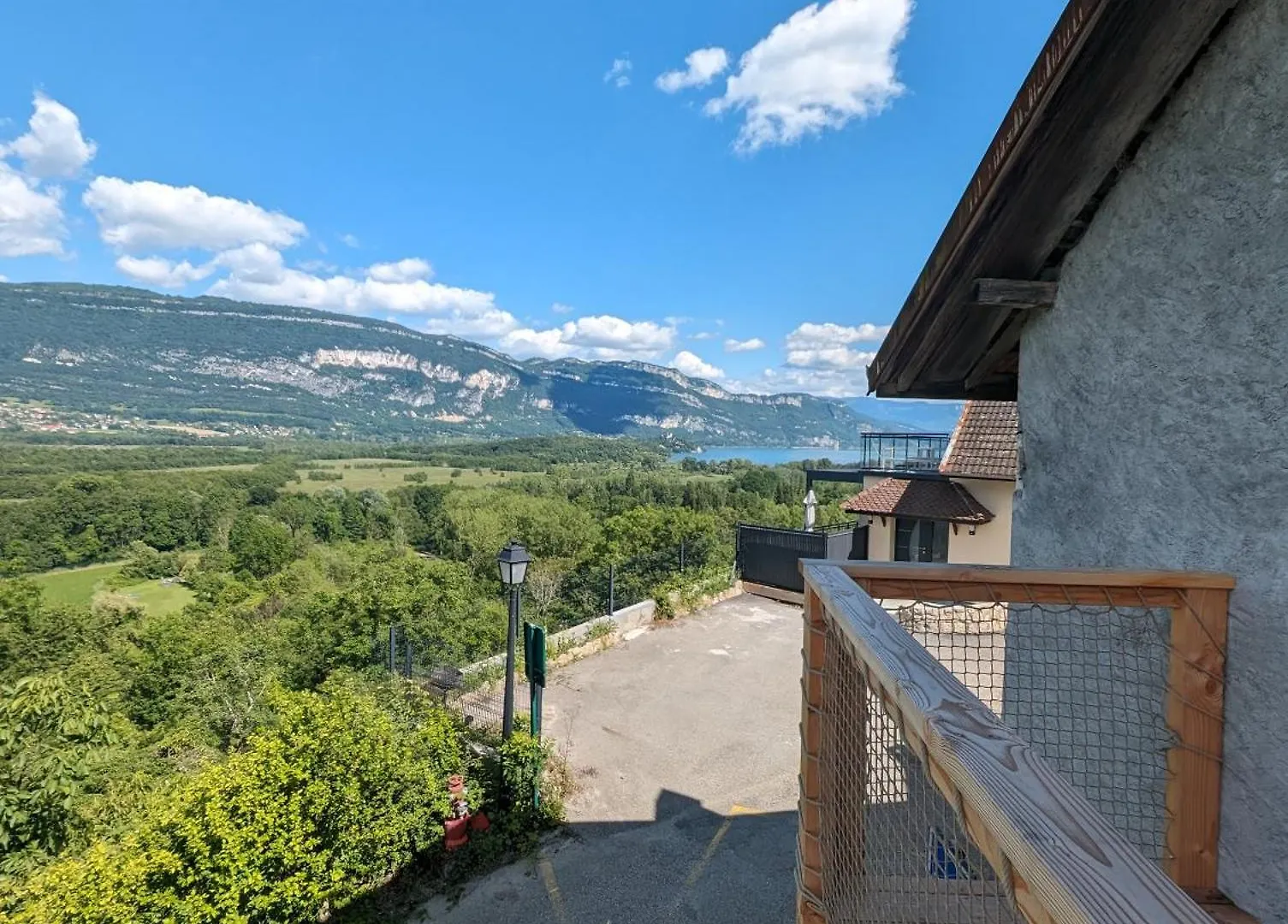 Appartement T3 Neuf Au Calme Avec Vue Sur Les Montagnes à Chanaz 0*,  France