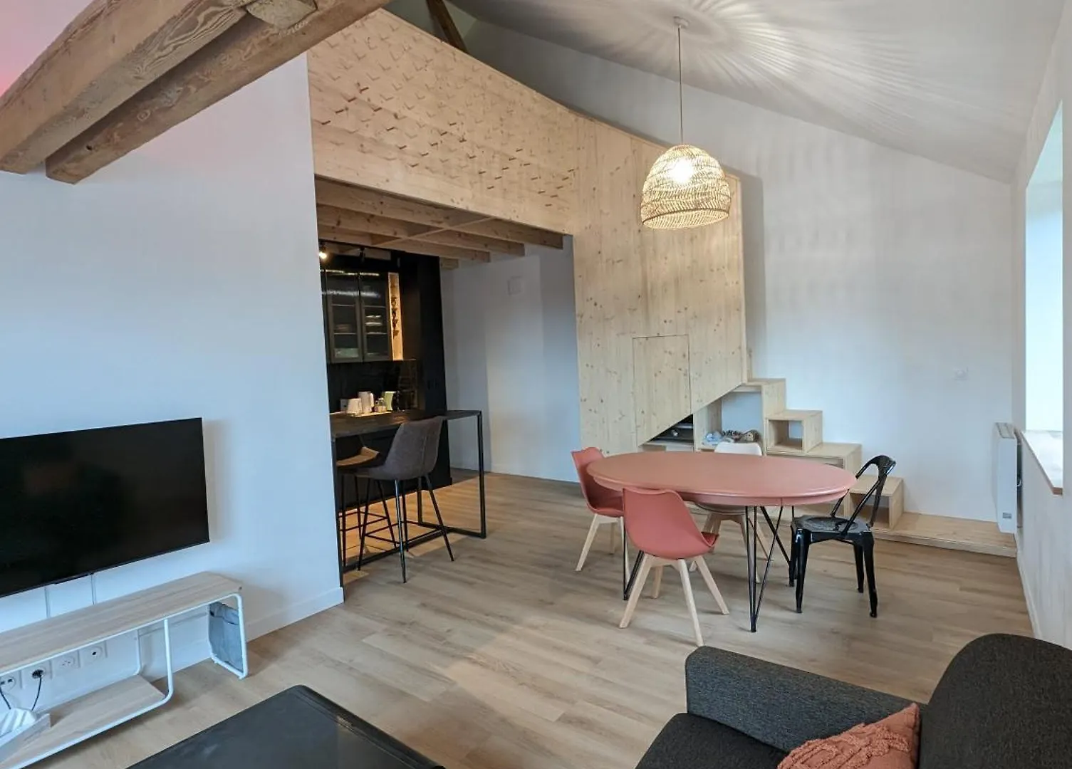 Appartement T3 Neuf Au Calme Avec Vue Sur Les Montagnes à Chanaz