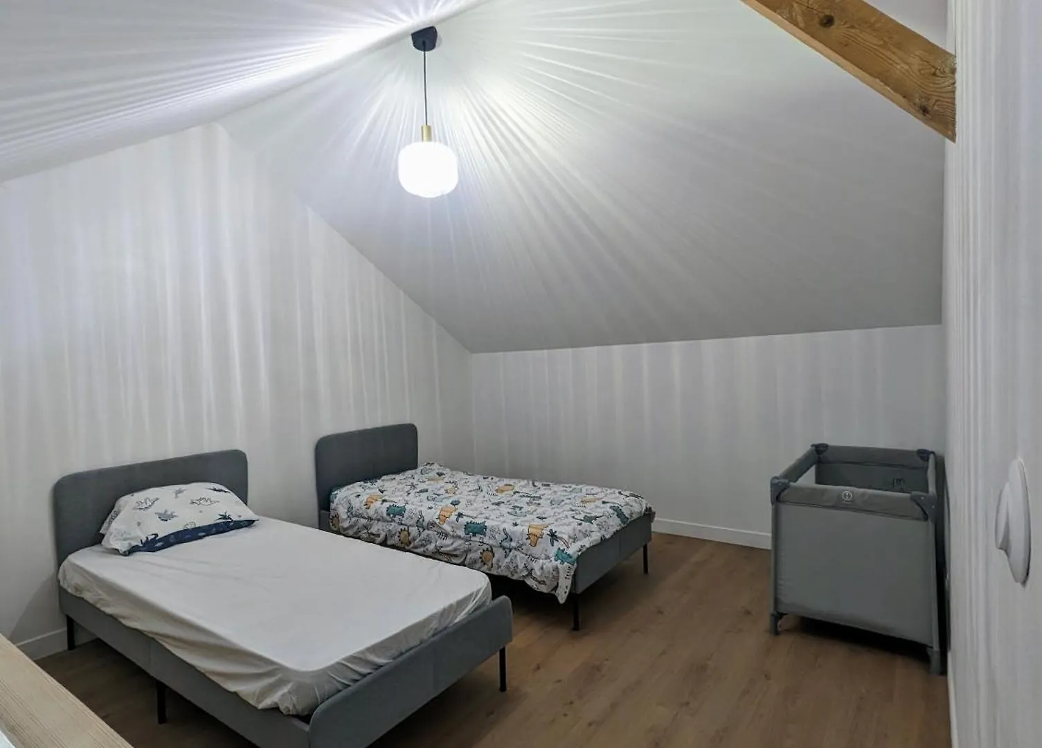 Appartement T3 Neuf Au Calme Avec Vue Sur Les Montagnes à Chanaz