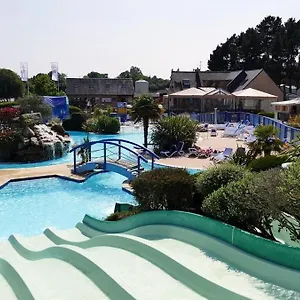 Charmant Bungalow En Camping 5* Avec Piscine Appartement Erdeven
